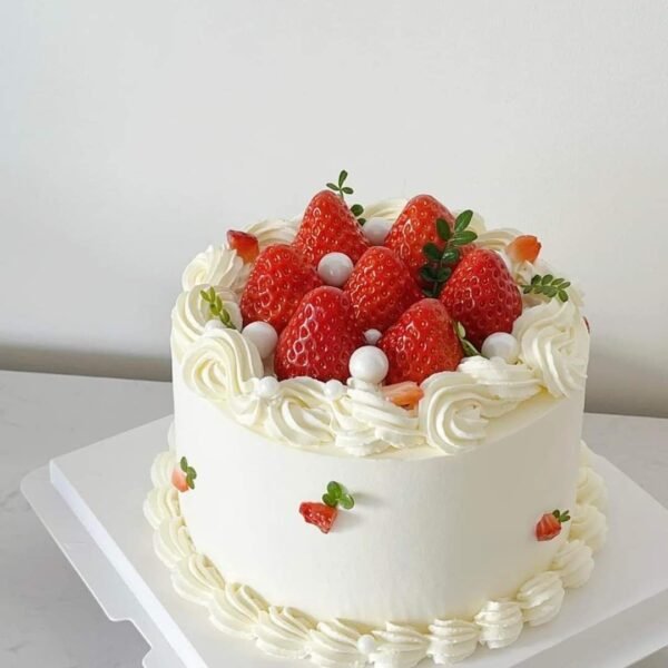 Best Christmas Cake, Luxury Christmas Cake, Custom Cake, Custom Cake Near Me, Personalized Christmas Cake