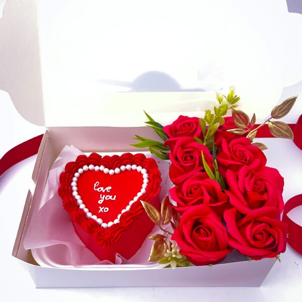 Valentine’s Special Heart Shape Cake with fresh cream and romantic design – best cake shop in Delhi NCR