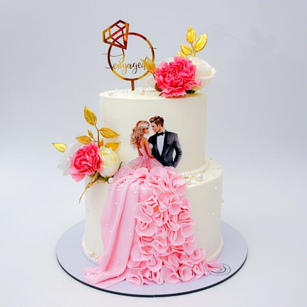 Elegant 5-tier artisan wedding cake with handcrafted floral decoration and rich gourmet layers